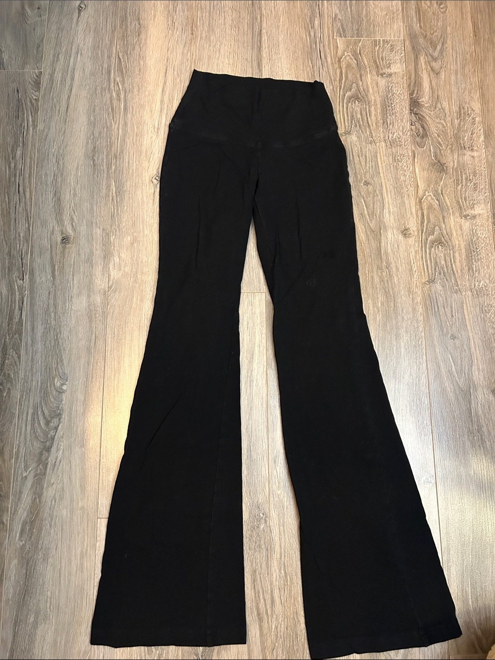Aritzia Black Flare Yoga Pants